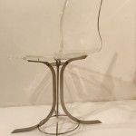 Chaise en méthacrylate de Xavier-Féal