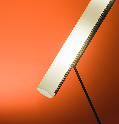 4_Lampadaire_Tube_de_Robert_Mathieu.jpg