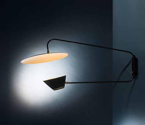 4_Applique_a_double_bras_et_reflecteur_laque_noir_Robert_Mathieujpg.jpg