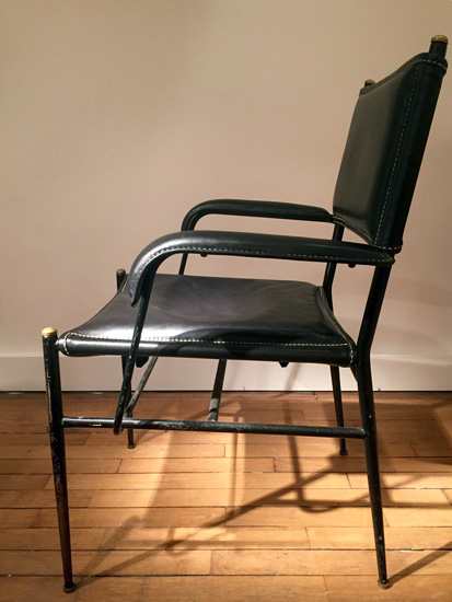 adnet-fauteuil-cuir-sellier-1940-galerie-meublesetlumieres-paris-2.jpg