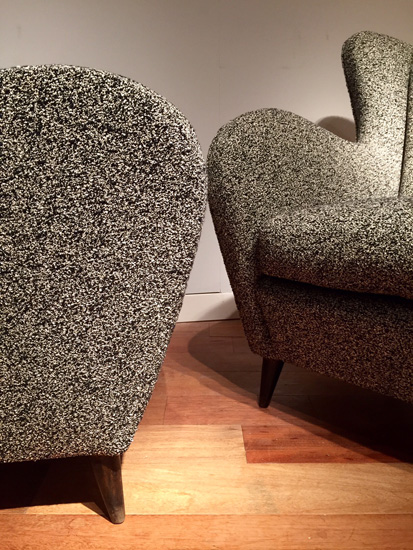 fauteuils-paire-italie-1950-italiandesign-lelievre-tissu-galerie-meublesetlumieres-paris-3.jpg